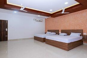 Balu Residency - A Business Class Hotel