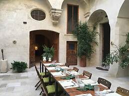 PALAZZO GARZIA - Dimora Storica