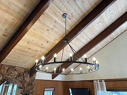 Everwood Serenity Treehouse