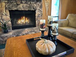 Everwood Serenity Treehouse