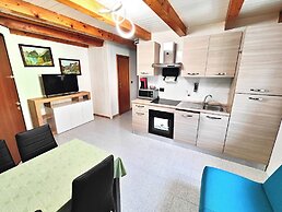 Quiet Two-room Apartment With Parking Space - Casa Montan