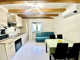 Quiet Two-room Apartment With Parking Space - Casa Montan