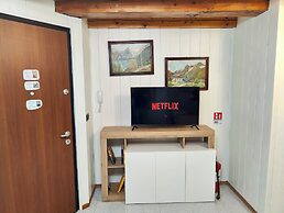 Quiet Two-room Apartment With Parking Space - Casa Montan