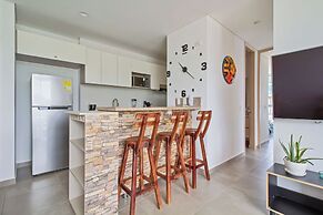 Salguero Suites By HostPro