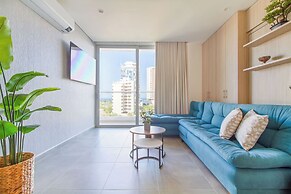 Salguero Suites By HostPro