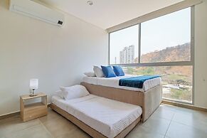 Salguero Suites By HostPro