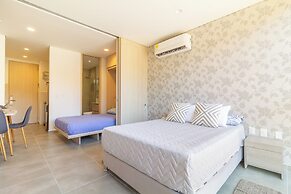 Salguero Suites By HostPro