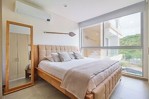 Salguero Suites By HostPro