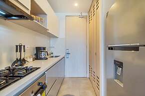 Salguero Suites By HostPro