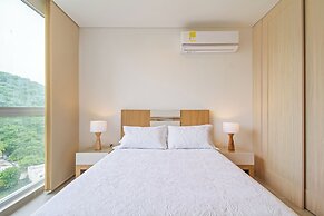 Salguero Suites By HostPro