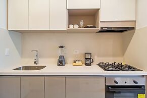 Salguero Suites By HostPro