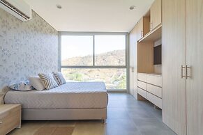 Salguero Suites By HostPro