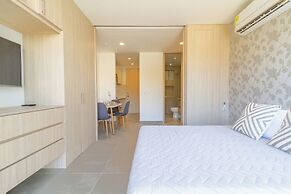 Salguero Suites By HostPro