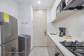 Salguero Suites By HostPro