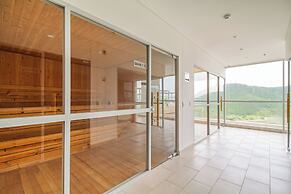 Salguero Suites By HostPro