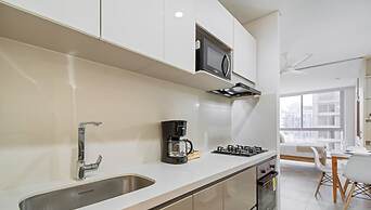 Salguero Suites By HostPro