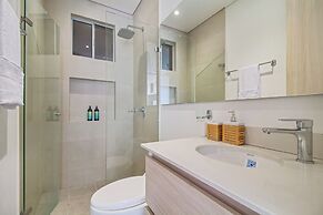 Salguero Suites By HostPro