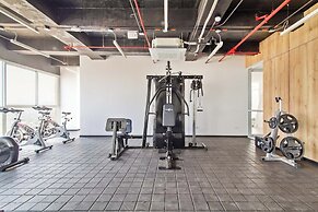 Salguero Suites By HostPro