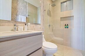 Salguero Suites By HostPro