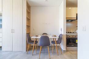 Salguero Suites By HostPro