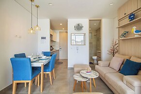 Salguero Suites By HostPro