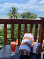 Lucky Monkey Inn & Restaurant