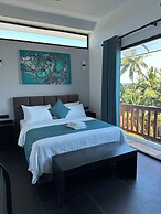 Lucky Monkey Inn & Restaurant