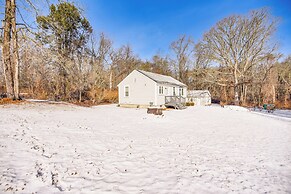 9 Mi to Beach: Home w/ Private Yard in Westport
