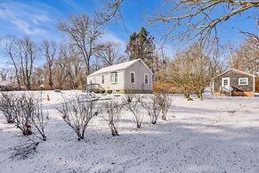 9 Mi to Beach: Home w/ Private Yard in Westport