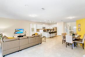 Upstay - 16 Guest Mansion w Pool Hot Tub Billiards