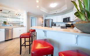 Phoenix Ix 804 3 Bedroom Condo