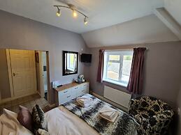 OYO Lavender House Hotel