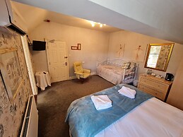 Lavender House Hotel