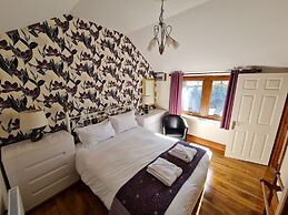 OYO Lavender House Hotel