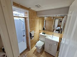 OYO Lavender House Hotel