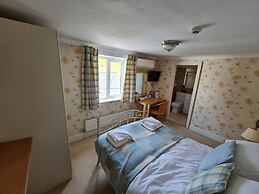 OYO Lavender House Hotel
