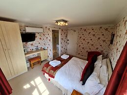 OYO Lavender House Hotel