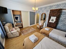 OYO Lavender House Hotel