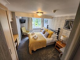 OYO Lavender House Hotel