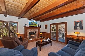 Canyon Castle Mtn Retreat w Hot Tub