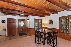 Canyon Castle Mtn Retreat w Hot Tub