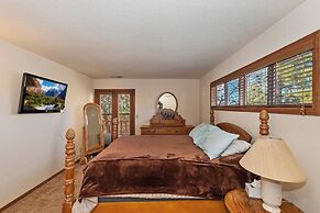 Canyon Castle Mtn Retreat w Hot Tub