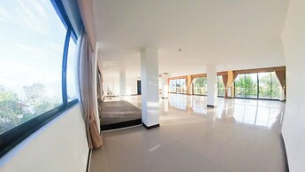 Sacaan Tropical Breeze Resort