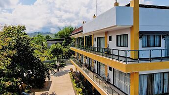 Sacaan Tropical Breeze Resort