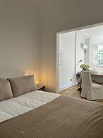 Shanghai Hills& Art Suite 18