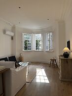 Shanghai Hills& Art Suite 18