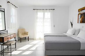 Asterias Boutique Hotel