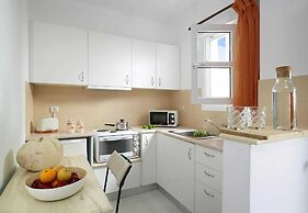 Asterias Boutique Hotel