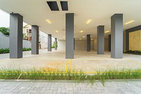 Keenan Living Luxe Seturan