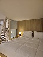 Keenan Living Luxe Seturan